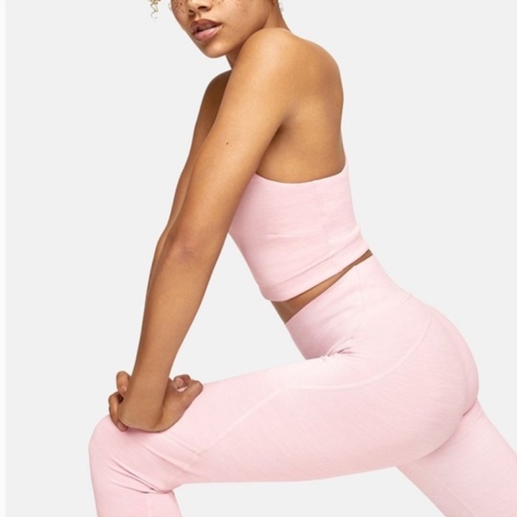 Outdoor Voices Sports Bra - Picture 2 of 4